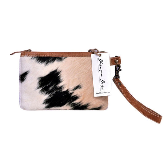 Bhrayna Black & White Clutch